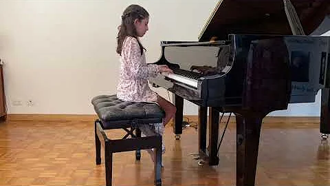 Divertudio 3   Julia Oquendo A