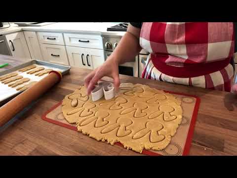 Video: Pagbe-bake Ng Easter: Cookies 