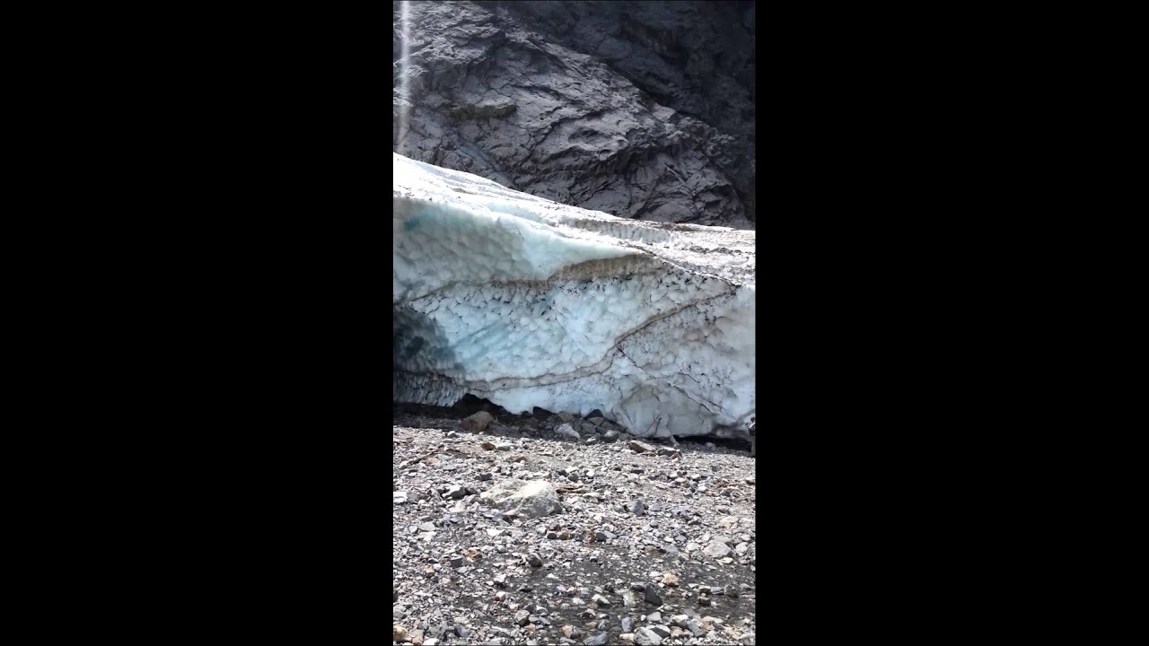 Big Four Ice Cave 2015 before 1 dead