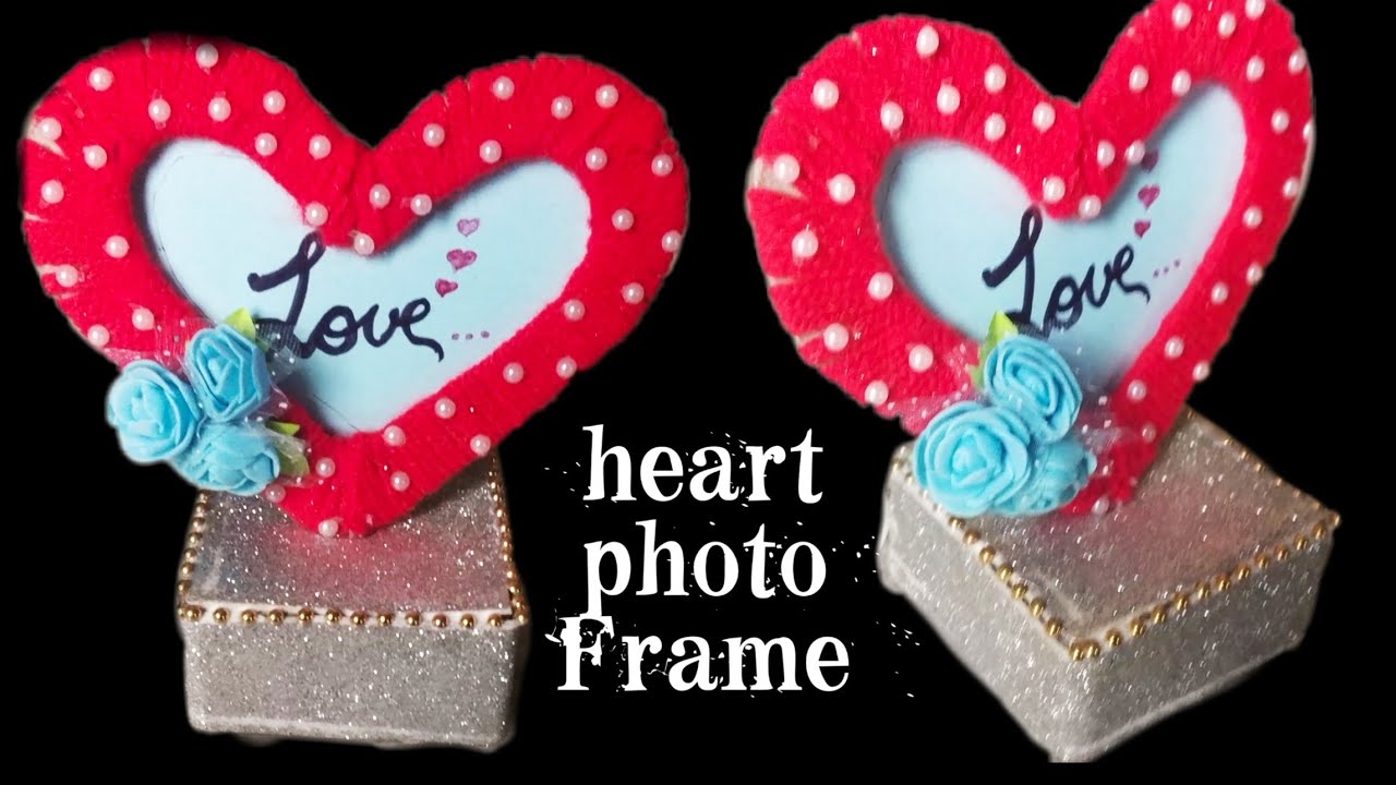 DIY Photo Frame Using Woolen And Cardboard || Valentine's Day Gift Idea