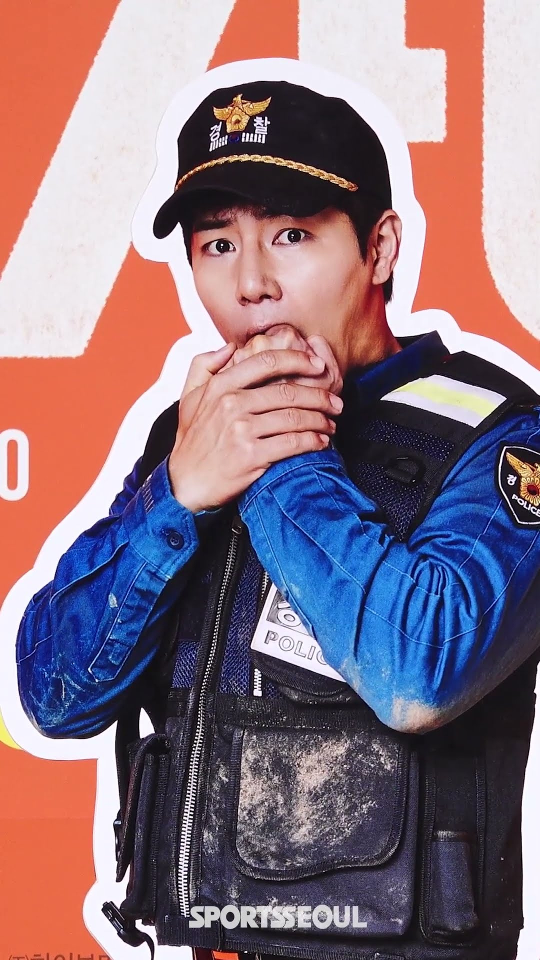 이규형, '입틀막' 판넬 포토타임