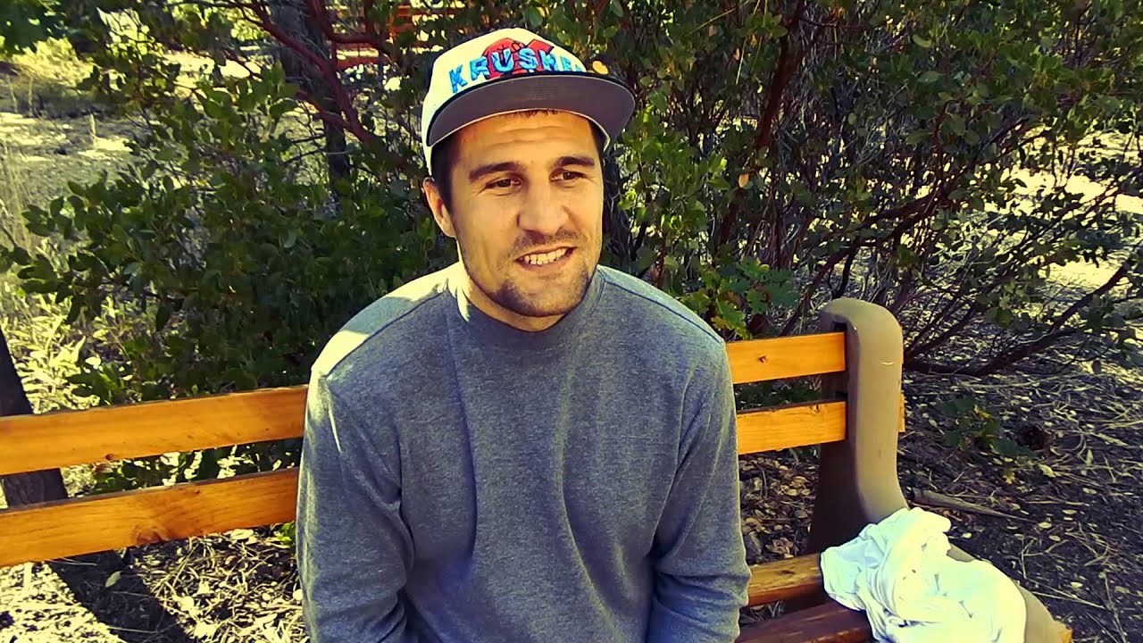 Bernard "The Alien" Hopkins vs. Sergey "Krusher" Kovalev Reveal Favorite Cheat Meals