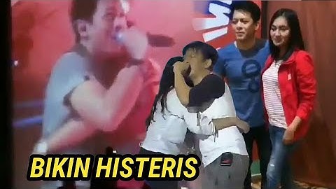 Kompilasi Ariel NOAH Bersama Fans Sampe Histeriss