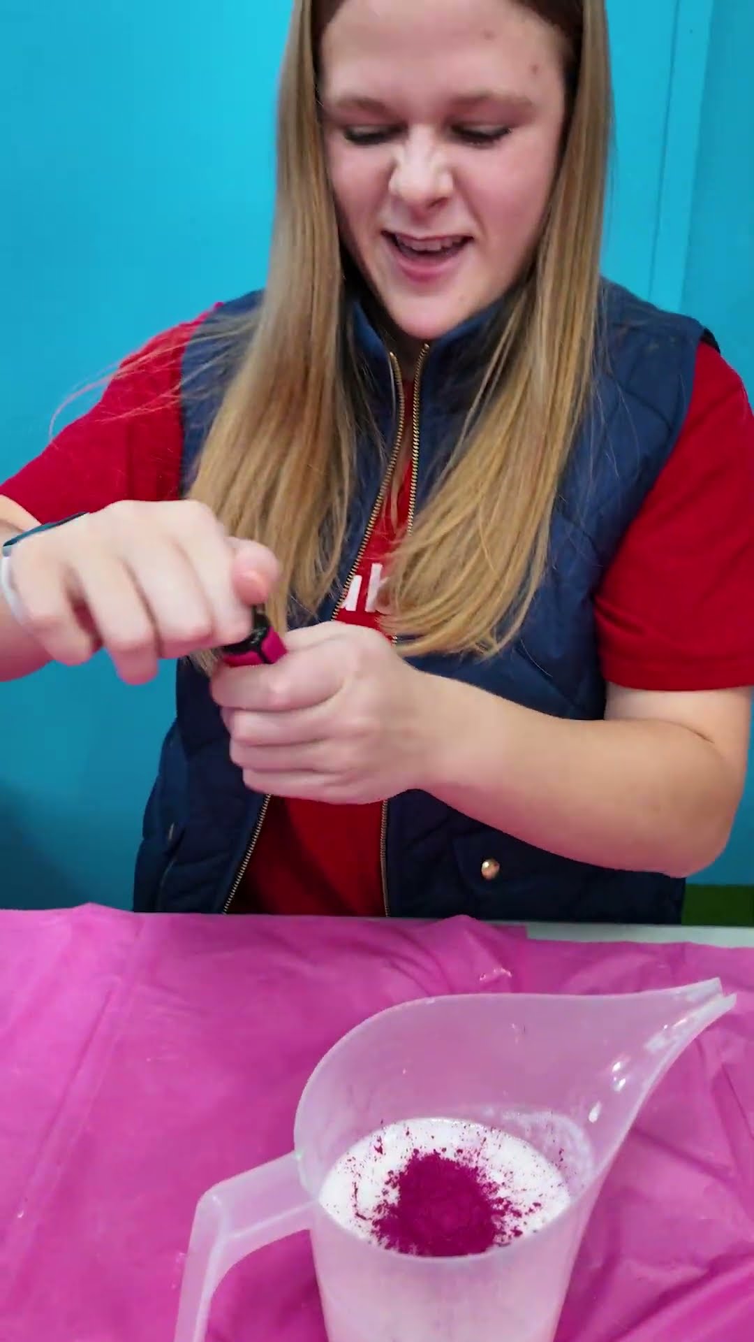 Assistant makes DIY Valentine Soap as a Special Gift #FamilyFun #valentinesday #DIY