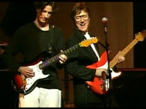 HANK MARVIN LIVE "Pipeline" with Ben Marvin playing duet with his dad