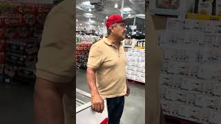 Creeper takes pictures of the wrong butt in Costco!