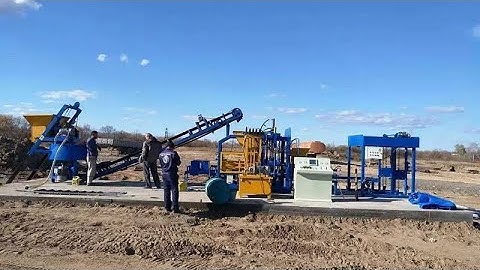 Operation QT4-15 automatic interlocking paver concrete hollow block brick machine for Kenya Ghana