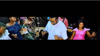 Famous Ijo Olomo (Live Session) Net Worth