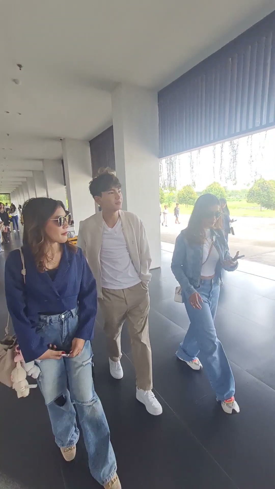 Ihiyyy Sridevi, Gabriel, dan Anna BP udah sampai di Banyuwangi, siap untuk Pesta Raya Banyuwangi!