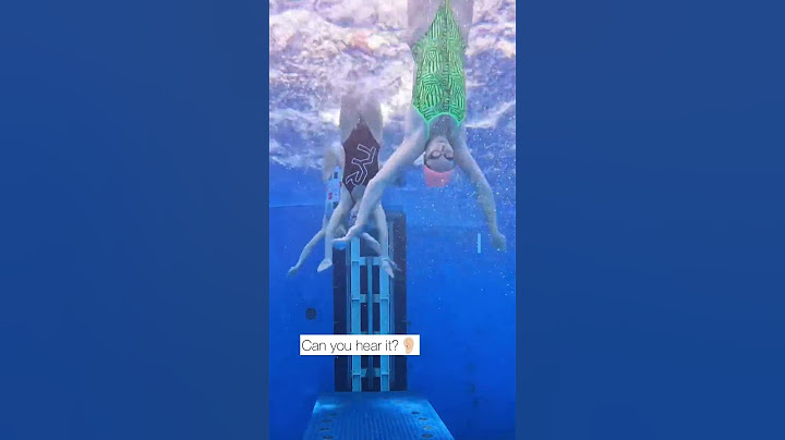 Did you know that artistic swimmers can count underwater?