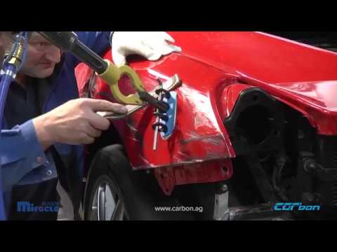 Reparatur Der Seitenwand Und Tur Eines Ferrari 458 Challenge