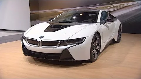 BMW i8: High-performance plug-in
