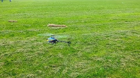 V450D03 - 02 - Basic 3D, practising basic flips