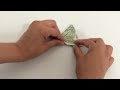 Como doblar billete de dólar en triangulo  para la suerte