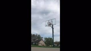 lebron james dunk on kawhi leonard