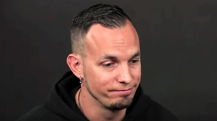 Mark Tremonti on His Relationship With Creed's Sco...