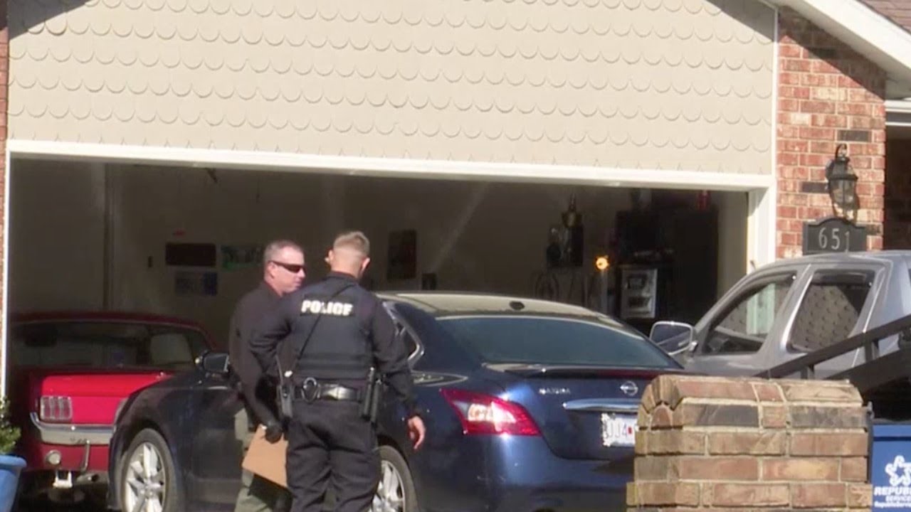 Police arrest 3 for home invasion in Nixa, Mo. YouTube