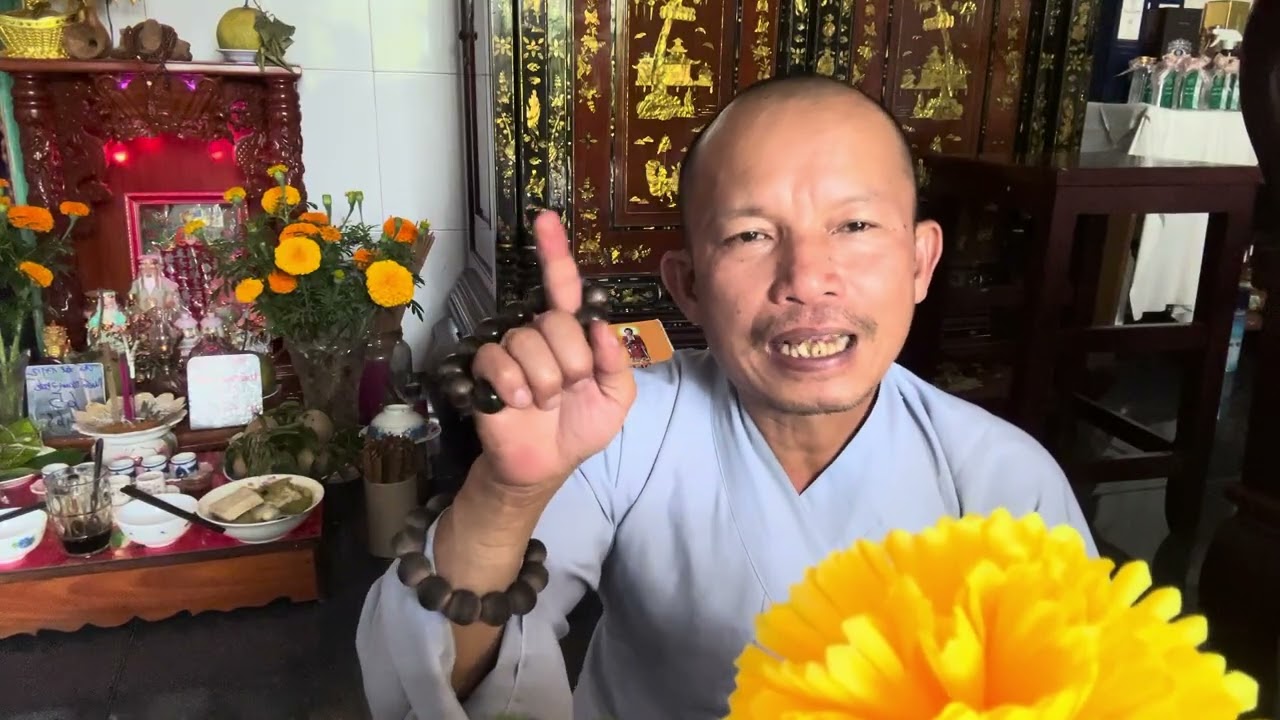 Tử vi tuổi Giáp Dần 1974 nử mạng năm 2026 Bính ngọ sao Thái Bạch tốt xấu đan xen 