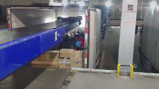 parcel sorting system with truck unloading extended conveyor belt👍👍