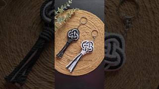 DIY macrame keychain | Easy for beginners🤍🖤 #macrametutorial #art #crafts #shorts