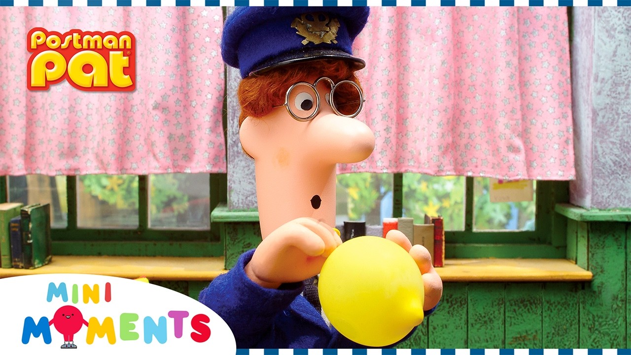 Pat Helps Cinderella! 📦👑😯 | Postman Pat | 1 Hour Comp | Mini Moments