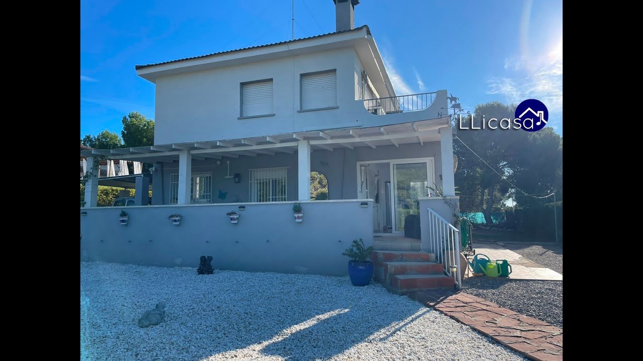 CHALET EN VENTALLIRIA CON PISCINA Y BONITAS VISTAS