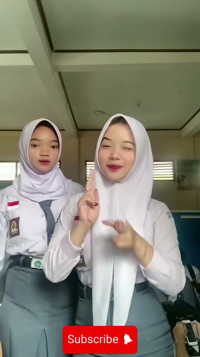2 ABG Jilbab beraksi lagi nih..  #anaksma #hijabers #jilbab #smahits #fypp #terbaru #smahits #abg