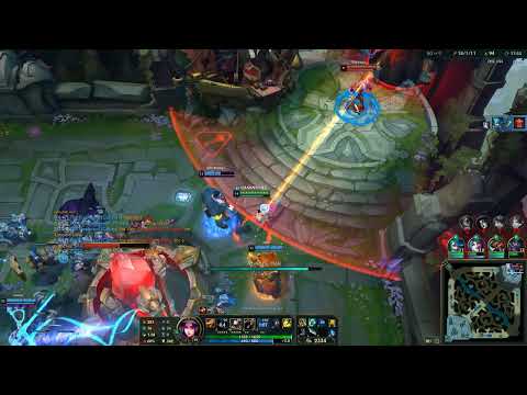 CAITLYN WEIRD HITBOX DURING ULT!