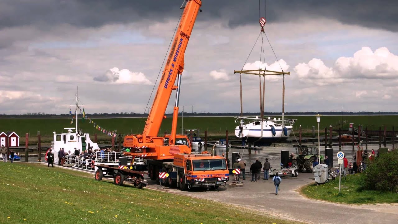 Zeitraffer JYC Boote einkranen