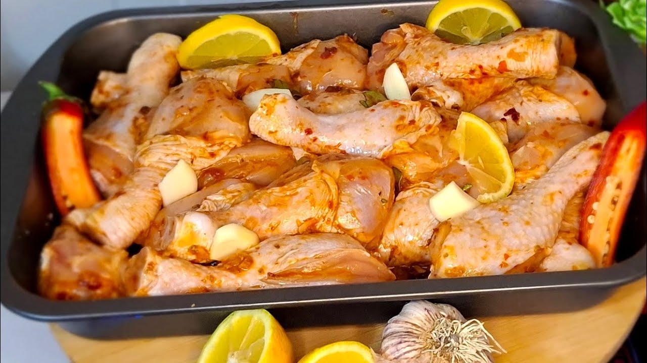 (بيتو هوم ) أفخاد الدجاج بالليمون والثوم بالصلصة الحمرا 🌶