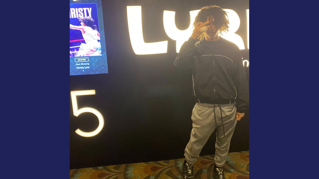 I Know auf YouTube ansehen I Know auf YouTube ansehen