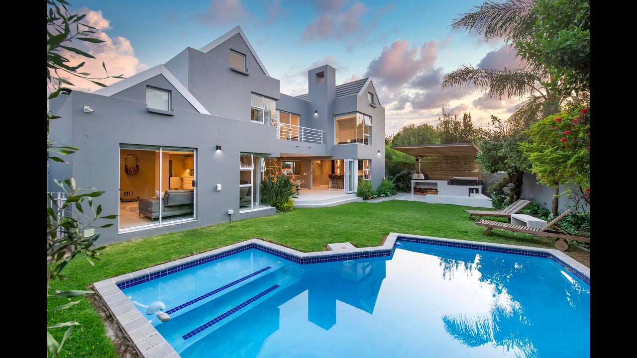 SOLD! SOLD! SOLD! Newly Renovated Family Cluster Home for Sale in