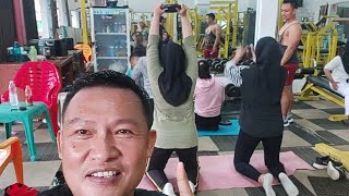 admin #simalabafish lagi binsik (pembinaan fisik) biar sehat dan semangat bikin konten | BAYA GYM |