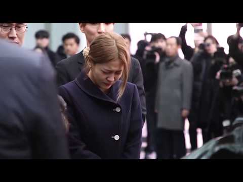 Funeral Procession of Shinee's Jonghyun with Shinee's Member, escort him to final resting place