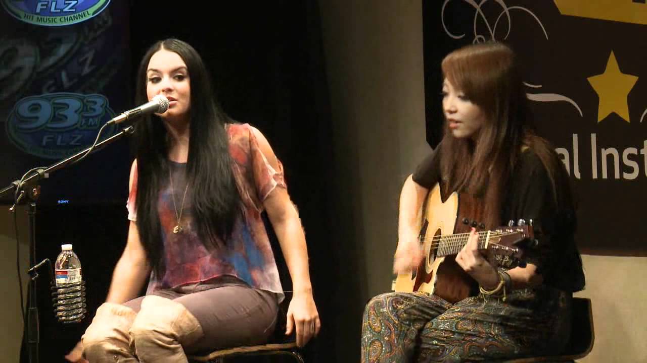 JoJo - Leave [Get out] (Live at Radio 93.3 - Best Buy Musical Instruments Theater) [HD]