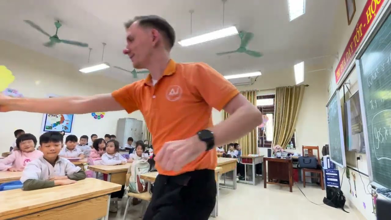 A&U Bắc Giang   Jason Tyler Reilly