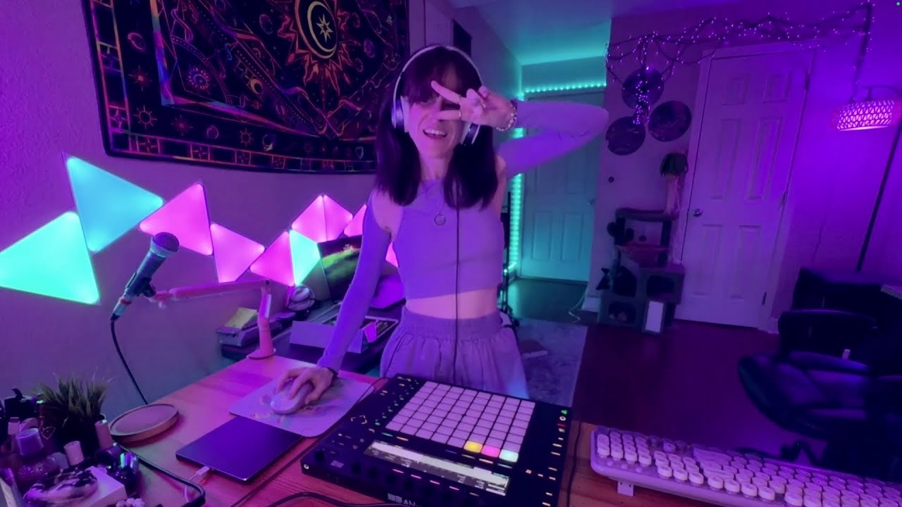 melodic house + atmospheric breaks mix