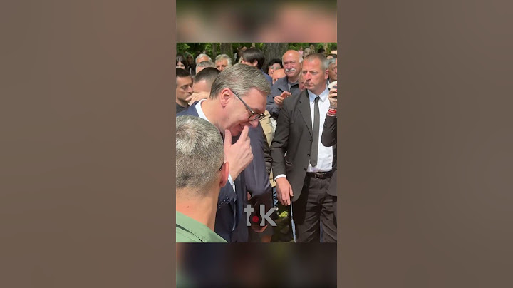 Baka grli Vučića u Gradini #toktv #vučić