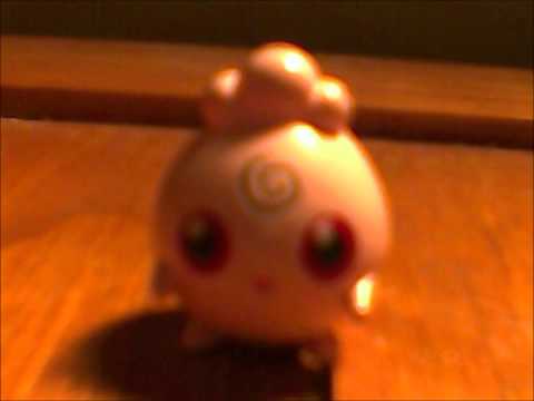 Igglybuff is evolving. Igglybuff is evolving.