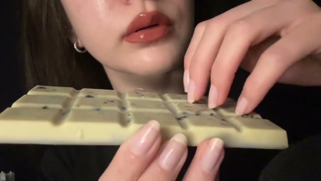 ASMR Chocolate Tapping & Eating (No Talking) #asmr #asmrtapping #asmrchocolate