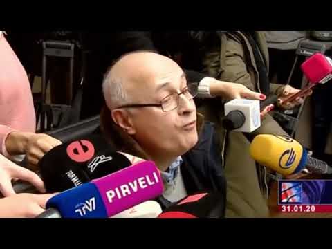 ლევან, ლაჩრულად ნუ გარბიხარ, შე გარეწარო მორიგი ხმაური საკრებულოში