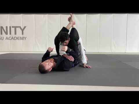BJJ Bonus Technique: Closed Guard Triangle - YouTube