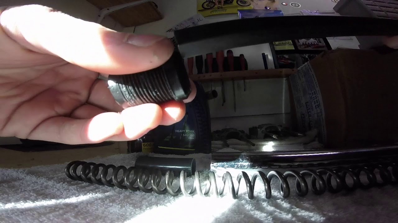 Explication démontage fourche EBR Master - Partie 1