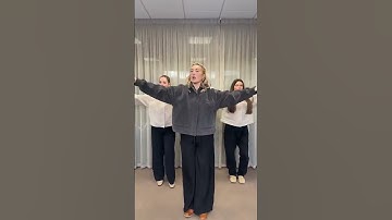 Dancing on Fate of Ophelia #taylorswift #newalbum