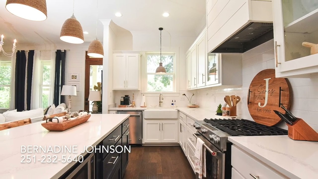 Home for sale in Fairhope, AL 356 Boone Ln