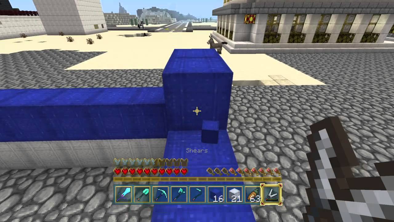 Alex plays minecraft - YouTube