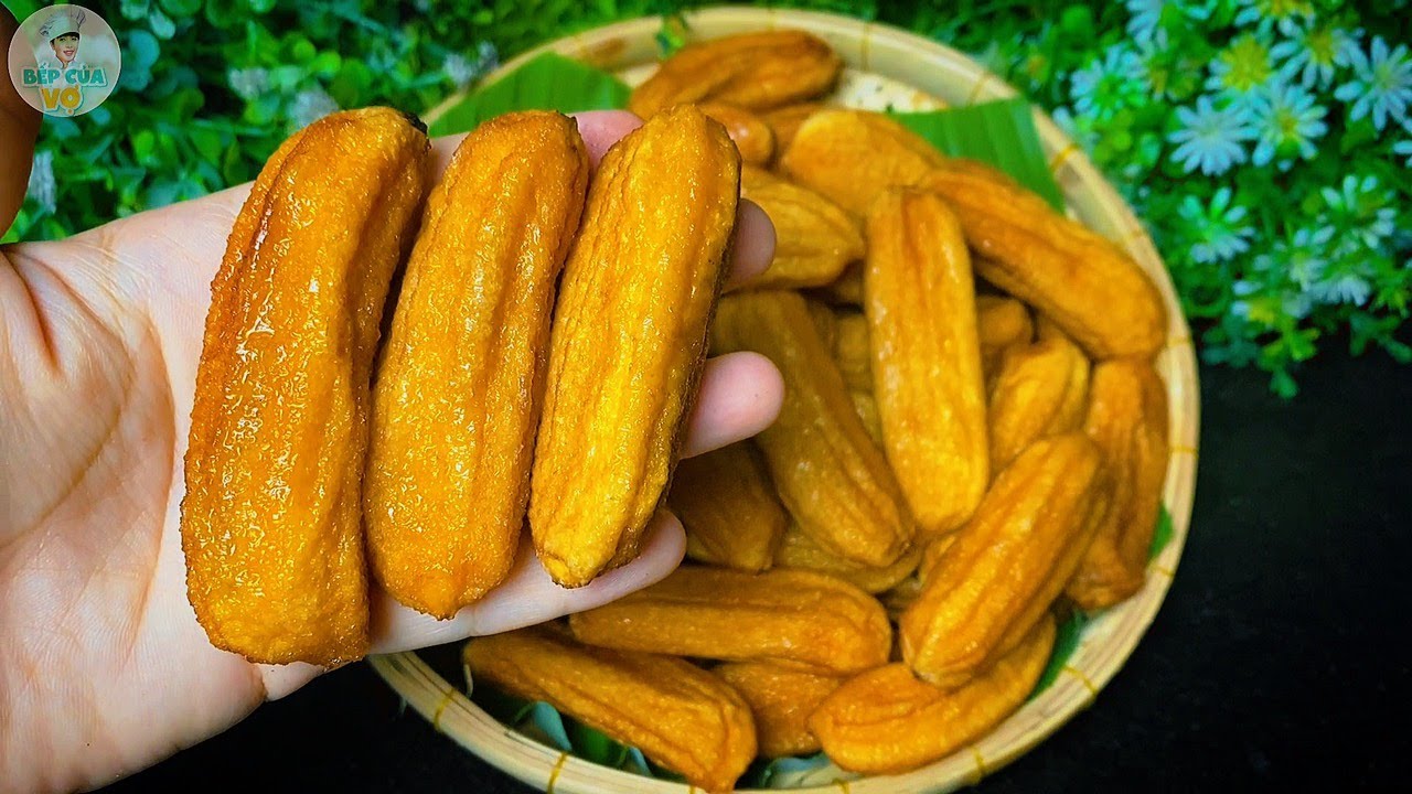 Thời tiết này làm CHUỐI PHƠI DẺO thì ngon hết chỗ chê nhé các bạn | Bếp Của Vợ