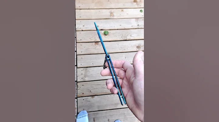 How To Fan a Balisong #shorts