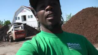 Picking up 4 yards of Black Mulch for Mulch Installation