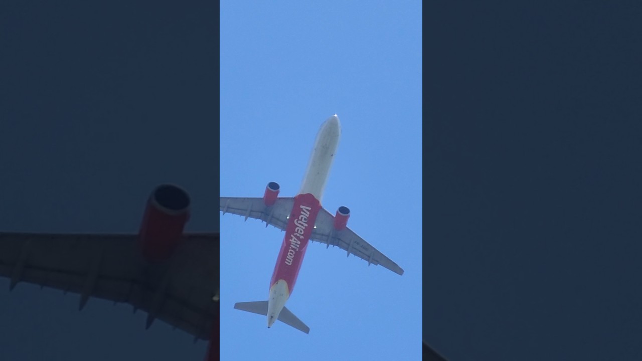 이륙 중- |김해공항|VN-A661| 